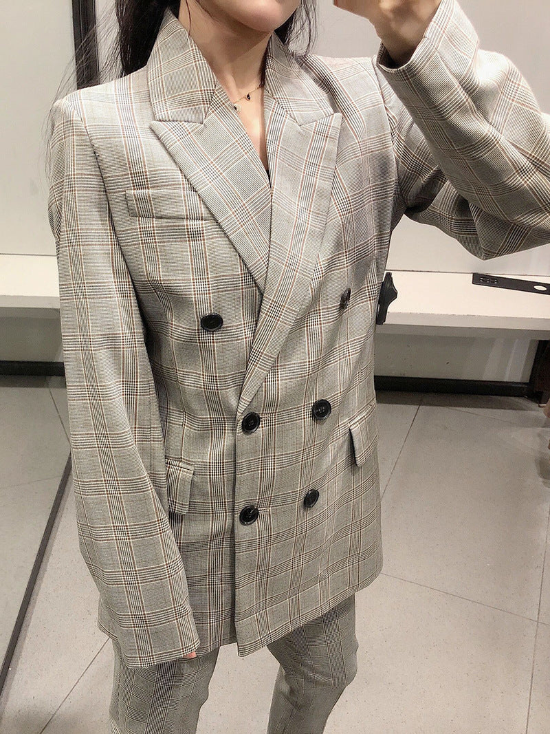 Veste Blazer à Carreaux – Élégance Structurée pour l'Automne