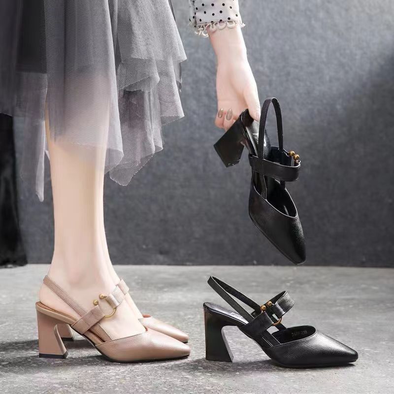Sandales à Talons Épais Élégantes & Confortables