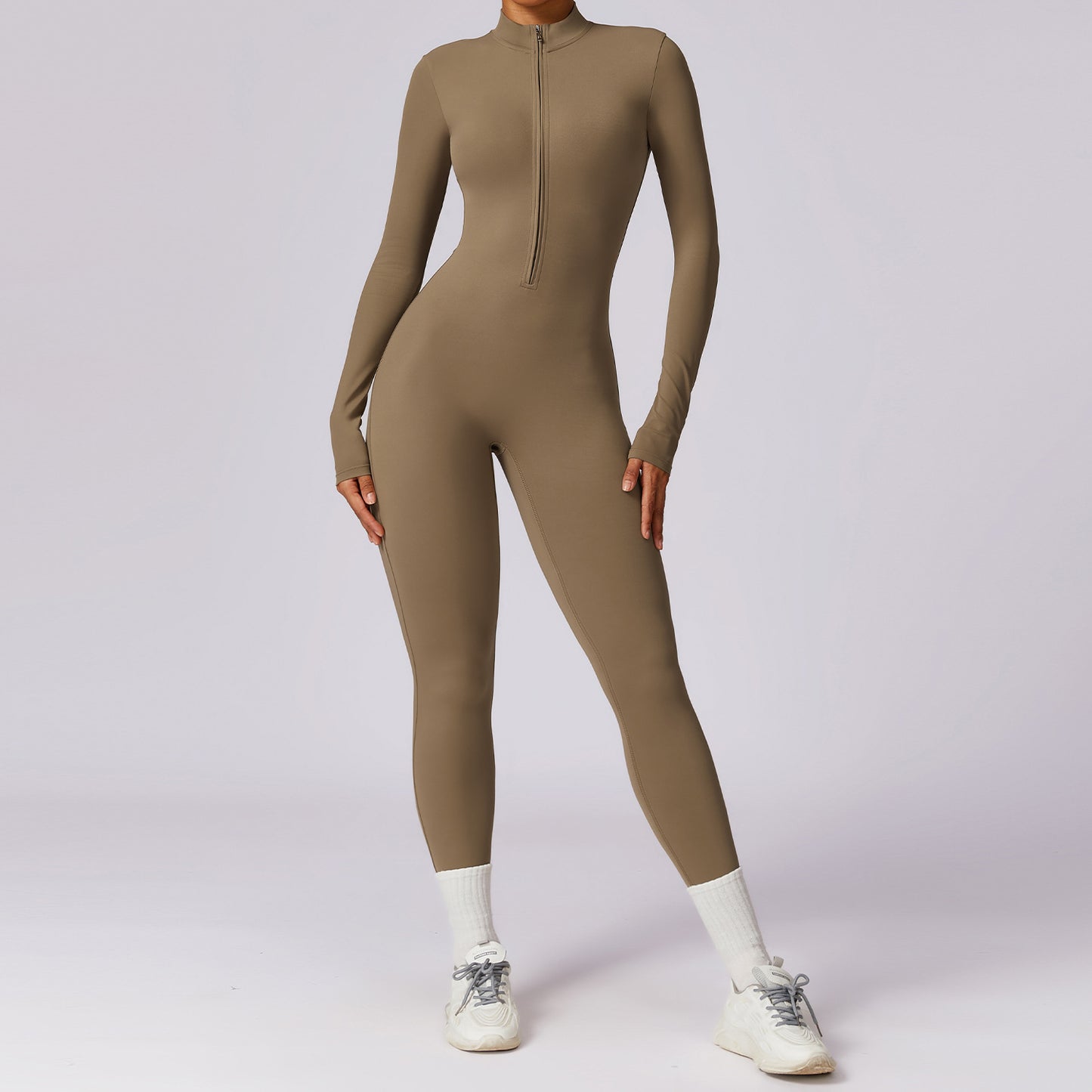 Best Combinaison Sportive Élégante – Confort et Style pour l’Activité
