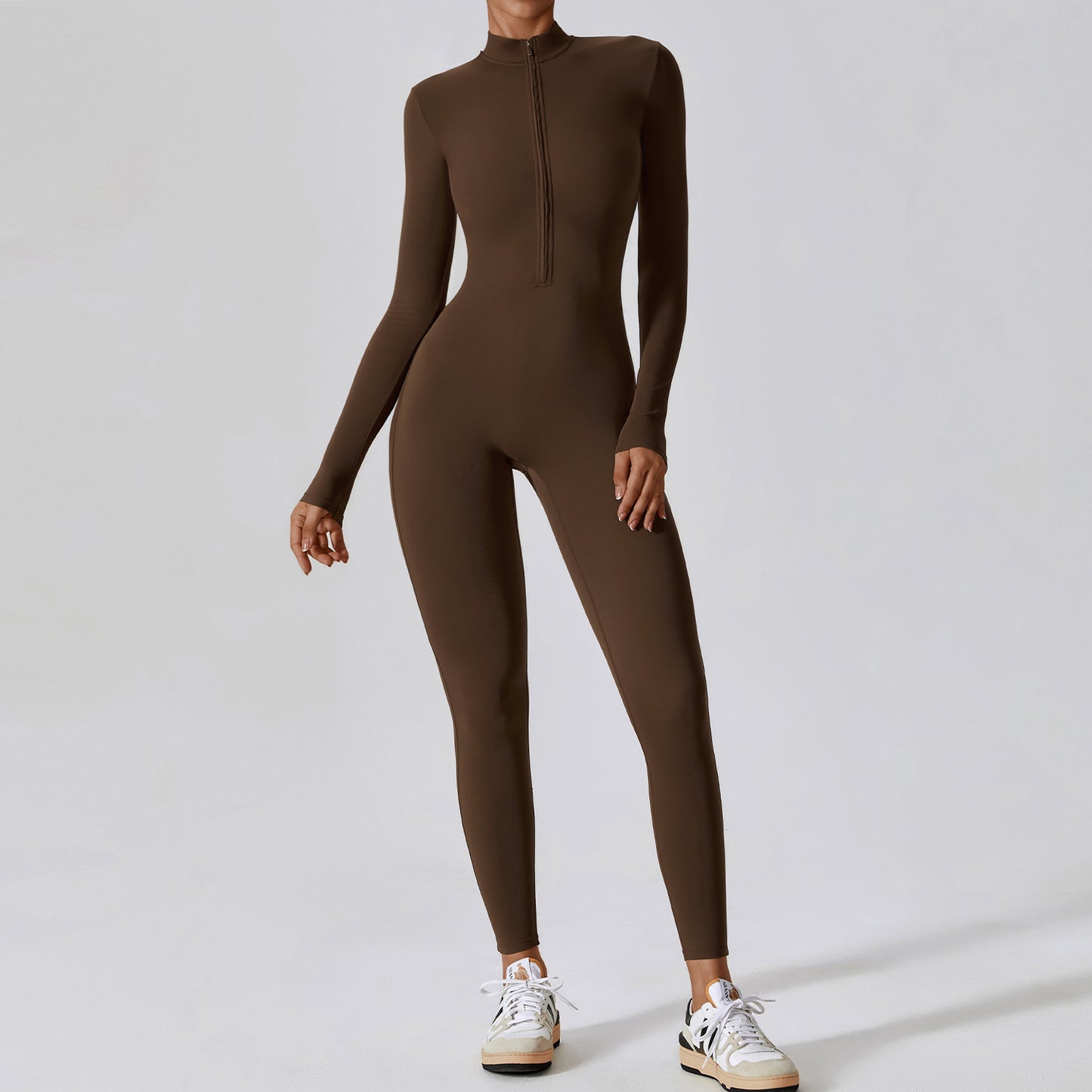 Best Combinaison Sportive Élégante – Confort et Style pour l’Activité