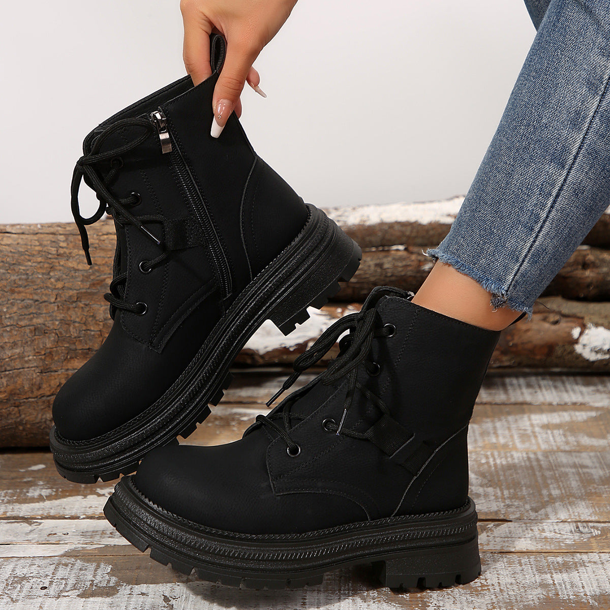 Bottines à Lacets à Talon Carré pour Femme