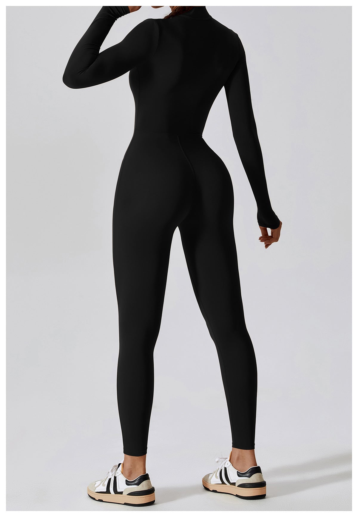 Best Combinaison Sportive Élégante – Confort et Style pour l’Activité