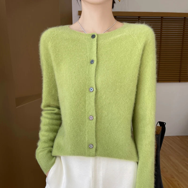 Cardigan en Mérinos 100% – Douceur et Élégance Printemps/Automne
