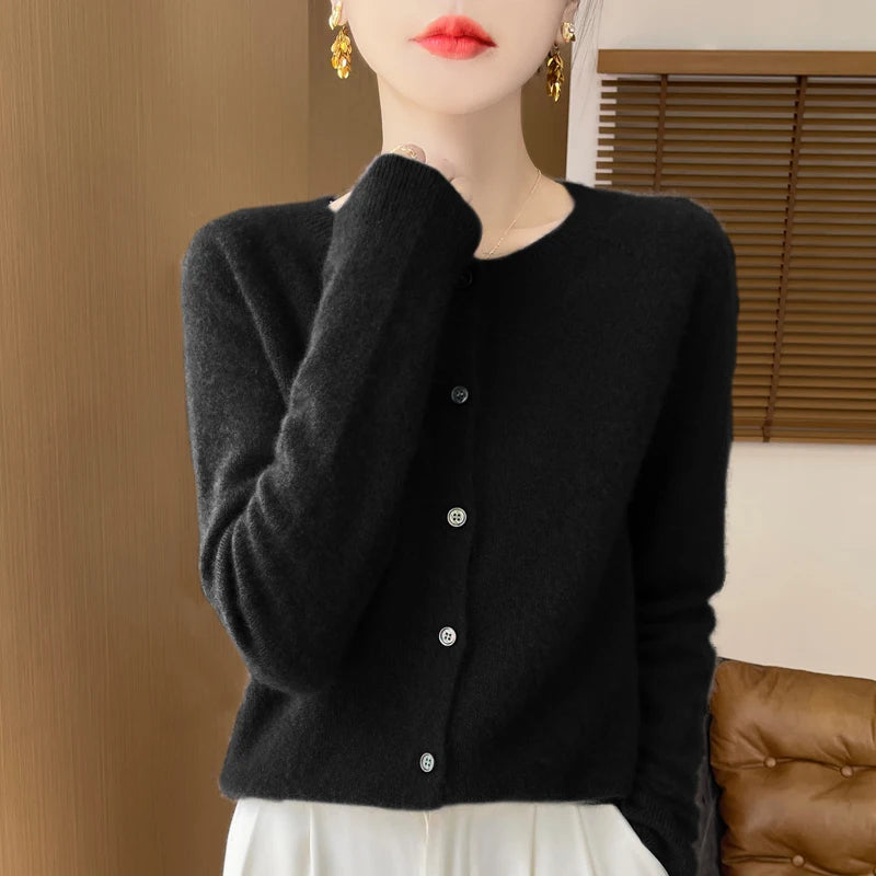 Cardigan en Mérinos 100% – Douceur et Élégance Printemps/Automne