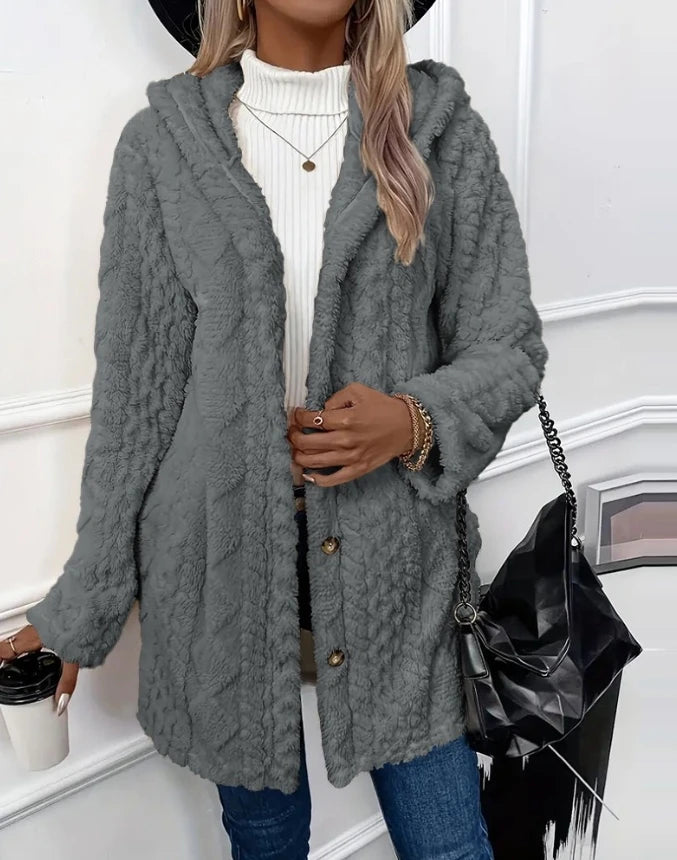 Manteau en Fleece à Capuche et Motif Argyle – Confort et Style Automnal