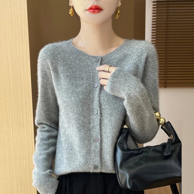 Cardigan en Mérinos 100% – Douceur et Élégance Printemps/Automne