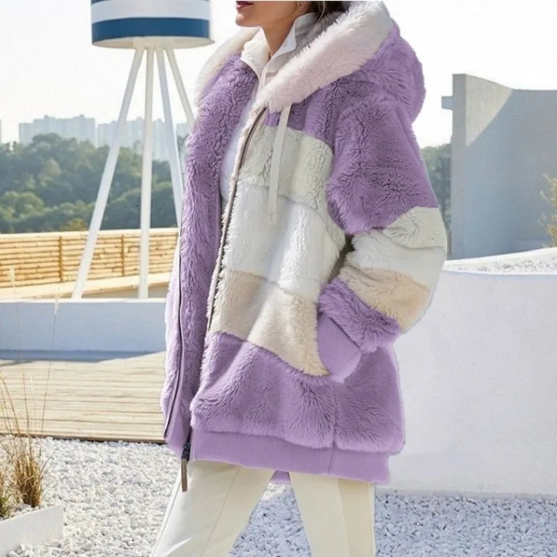 Veste Oversize en Peluche – Confort et Élégance d'Hiver