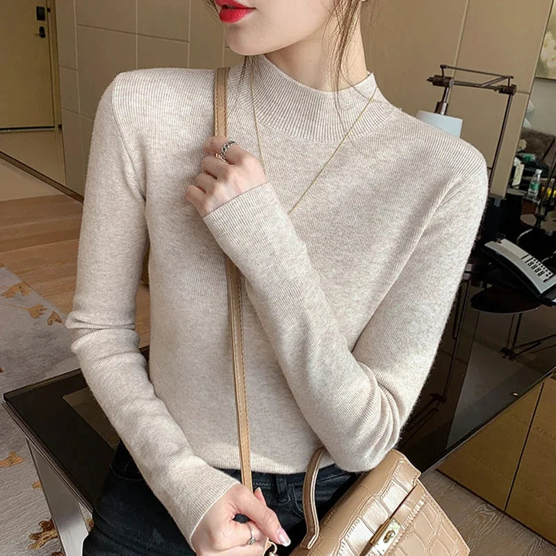 Chloé – Pull Col Roulé Élégant & Confortable