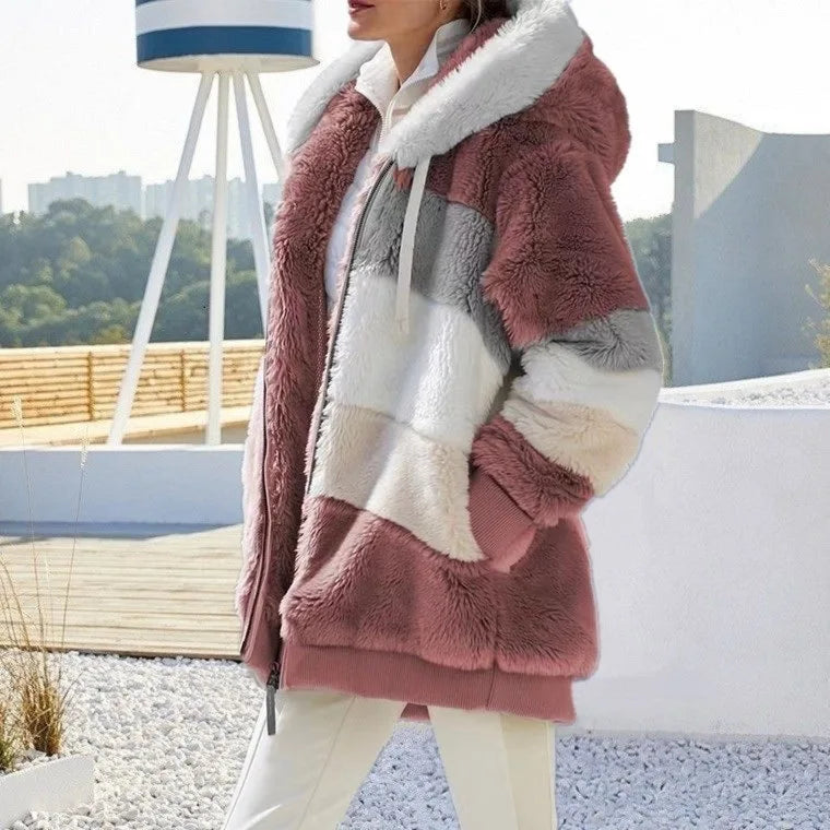 Veste Oversize en Peluche – Confort et Élégance d'Hiver