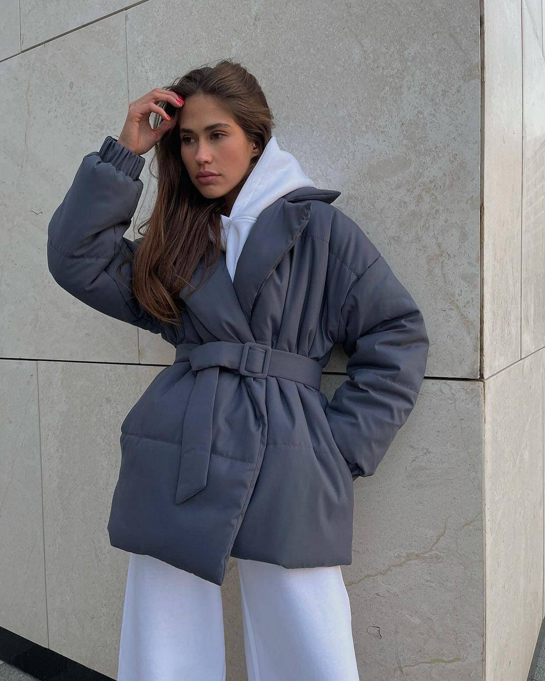 Manteau ceinturé femme – Élégance hivernale !