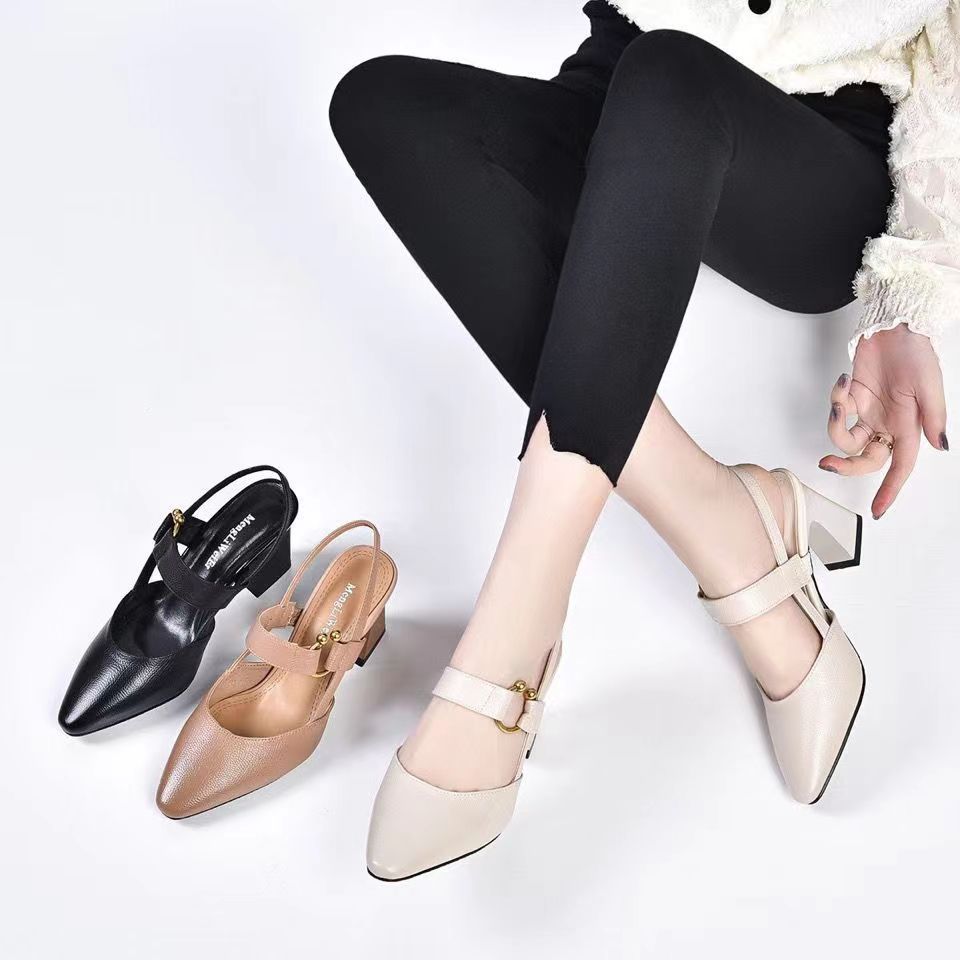 Sandales à Talons Épais Élégantes & Confortables