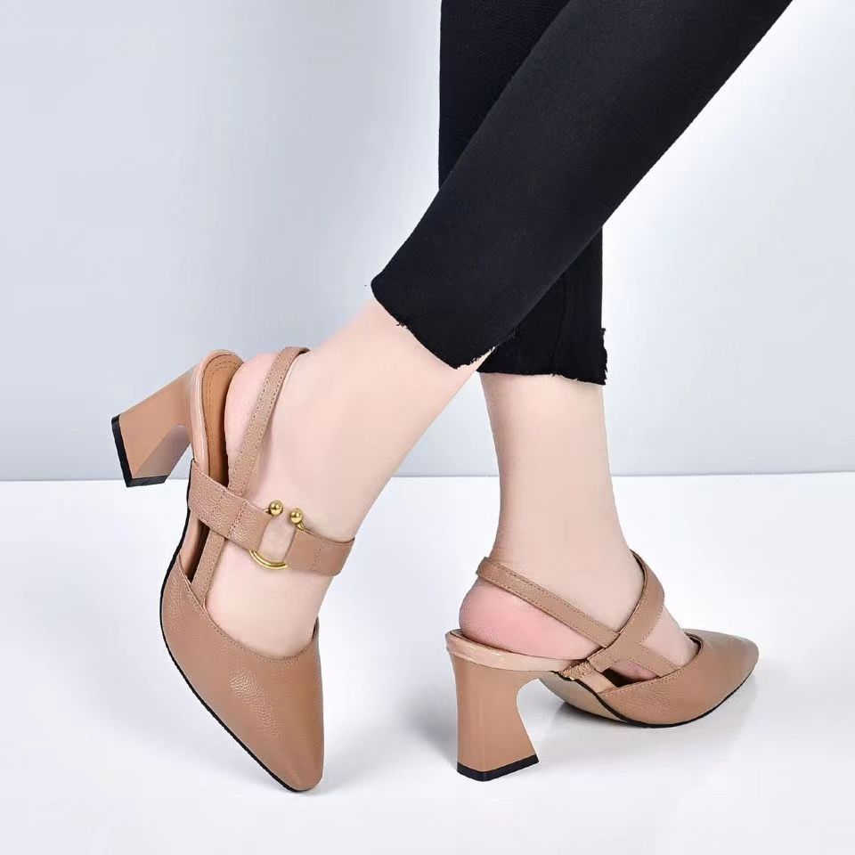 Sandales à Talons Épais Élégantes & Confortables