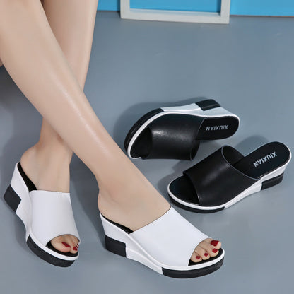 Mules en Cuir avec Semelle Compensée Confort & Élégance