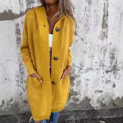 Cardigan Tricoté Mi-Long Gris Clair – Élégance et Douceur